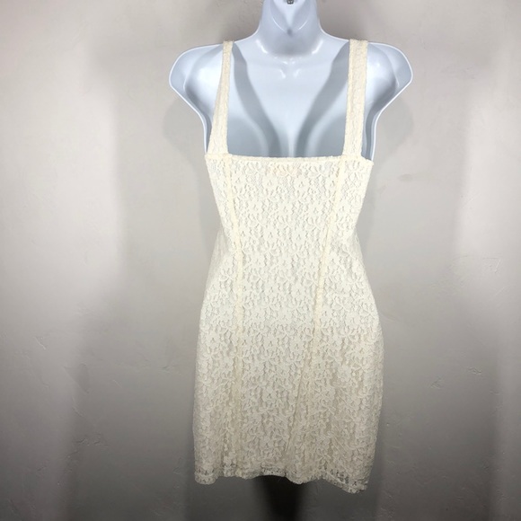 Hollister off white lace dress size xs - Picture 4 of 6